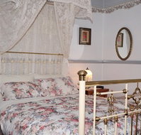 Cuddledoon Cottages BB - Goulburn Accommodation