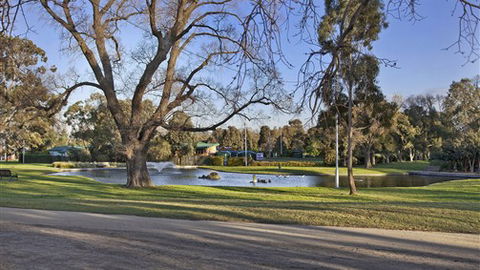 Best Western Melbourne's Princes Park Motor Inn - Goulburn Accommodation 1