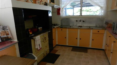 Willy's Holiday House - Goulburn Accommodation 2