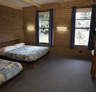 Feathertop Chalet - Goulburn Accommodation
