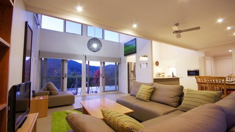 Cadence At Bright - Goulburn Accommodation 1