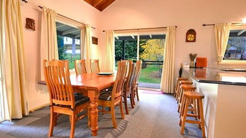 Camellia Lodge - Goulburn Accommodation 0