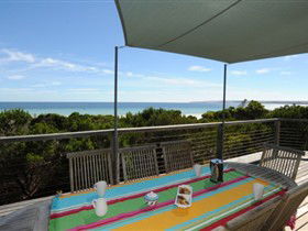 Beachcomber - Goulburn Accommodation 3