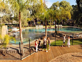 BIG4 Renmark Riverfront Holiday Park - Goulburn Accommodation 3
