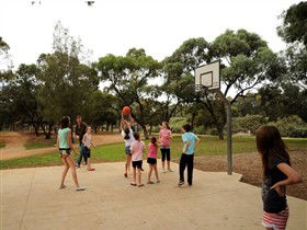 BIG4 Renmark Riverfront Holiday Park - Goulburn Accommodation 5