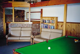 Botts Beach Retreat - Goulburn Accommodation 0