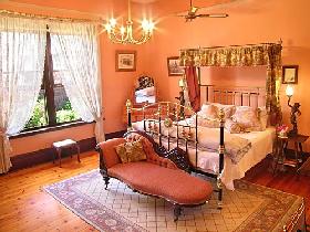Buxton Manor - Musica Viva Apartment - Goulburn Accommodation 1
