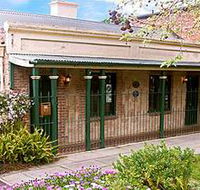 Chichester Gardens Cottage - Goulburn Accommodation
