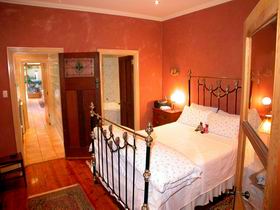 Melbourne Street Mews - Goulburn Accommodation 2