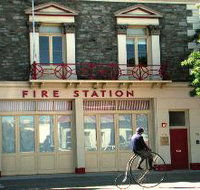 The Fire Station Inn - Fire Engine Suite - Goulburn Accommodation