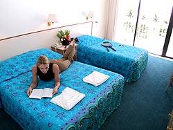 Acacia Court Hotel - Goulburn Accommodation 3