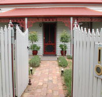 Airleigh Rose Cottage - Goulburn Accommodation