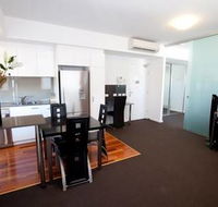 B7 Honeysuckle Apartments - Goulburn Accommodation