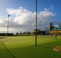 Breakers North - Absolute Beach Front Holiday Apartments - Goulburn Accommodation