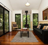 Cedar Creek Lodges at Thunderbird Park - Goulburn Accommodation