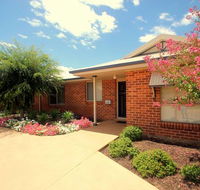 Colonial Court Villas Serviced Apartments - Goulburn Accommodation