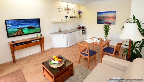 Cooinda View Bed & Breakfast - Goulburn Accommodation 7
