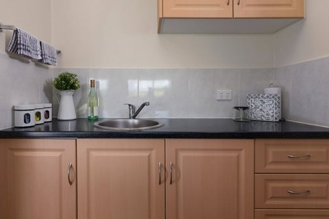 Jacaranda Cottages - Goulburn Accommodation 1