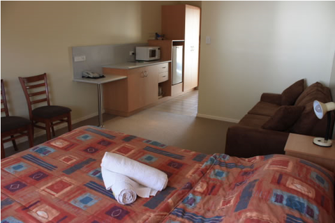 Country Roads Motor Inn - Gayndah - Goulburn Accommodation 4