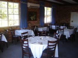 Deer Park Motor Inn Armidale - Goulburn Accommodation 1