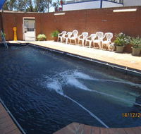 Dragon Phoenix Resort  Restaurant - Goulburn Accommodation