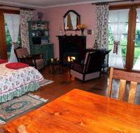 Gawler Churchhill Mews Bed  Breakfast - Goulburn Accommodation