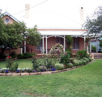 Guy House BB - Goulburn Accommodation
