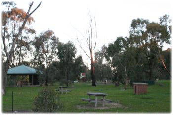 Lake Waranga Caravan Park & Holiday Camp - Goulburn Accommodation 1