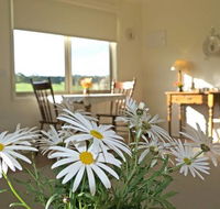 Little Lake Cottage BB - Goulburn Accommodation