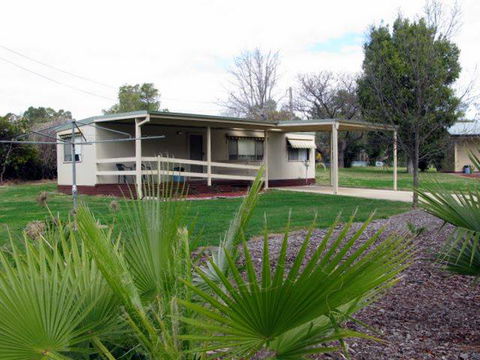 Pioneer Tourist Park - Goulburn Accommodation 4