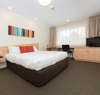 Premier Hotel  Apartments - Goulburn Accommodation