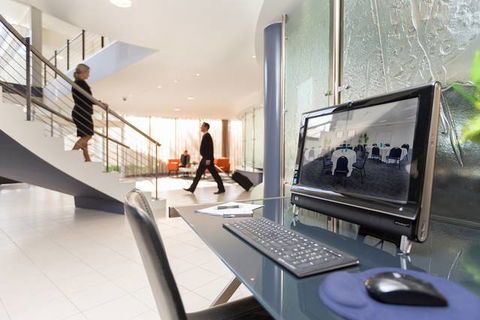 Premier Hotel & Apartments - Goulburn Accommodation 7