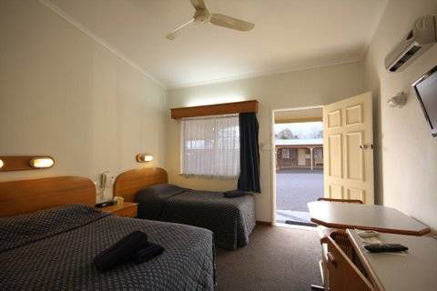 Rest Point Motor Inn And Hereford Steakhouse - Goulburn Accommodation 0