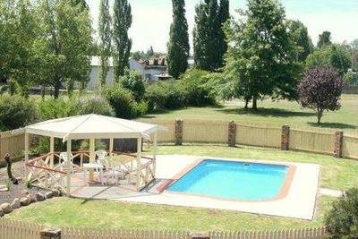 Rest Point Motor Inn And Hereford Steakhouse - Goulburn Accommodation 3