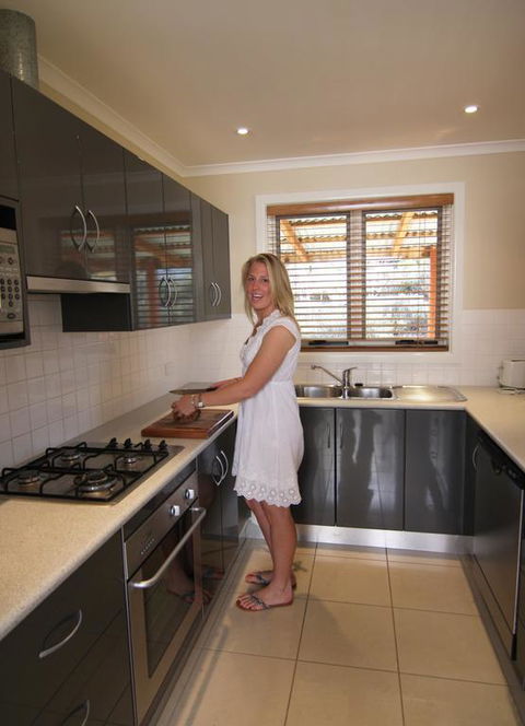Moore Park Apartments - Goulburn Accommodation 7