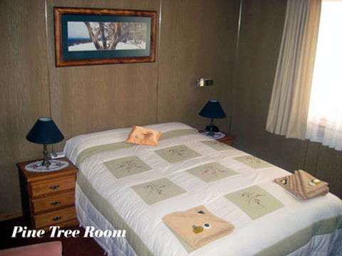 Sages' Haus B&B - Goulburn Accommodation 3