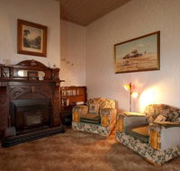 Sarah Jane Cottage - Goulburn Accommodation