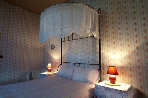 Sarah Jane Cottage - Goulburn Accommodation 2