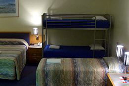 Sundowner Rockhampton Motel - Goulburn Accommodation 4