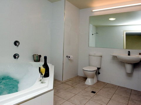 Travelodge Hotel Hobart Airport - Goulburn Accommodation 4