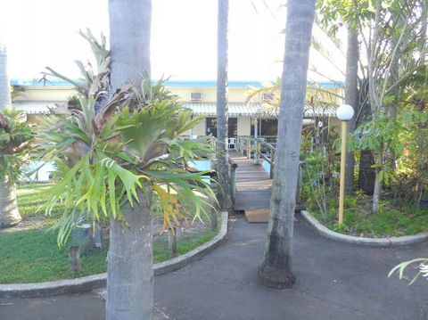 Tropical Gardens Motor Inn - Goulburn Accommodation 1