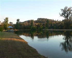 Mumbles - Goulburn Accommodation 3