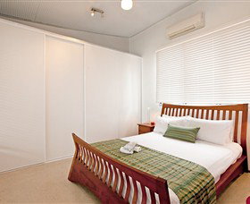 Beachside Tropical Retreat - Goulburn Accommodation 4