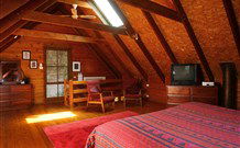 Cabins In The Clouds - Goulburn Accommodation 4