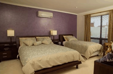 The Charles Robbins - Goulburn Accommodation