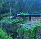Tumbling Waters Retreat - Goulburn Accommodation