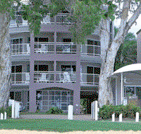 Coral Horizons Beachfront Apartments - Goulburn Accommodation