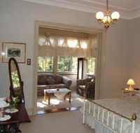 Whispering Pines - Goulburn Accommodation