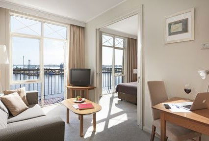 Crowne Plaza Newcastle - Goulburn Accommodation 1