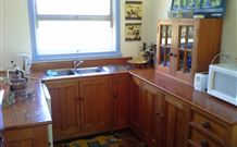 Air B And B Garden Studio - Goulburn Accommodation 2